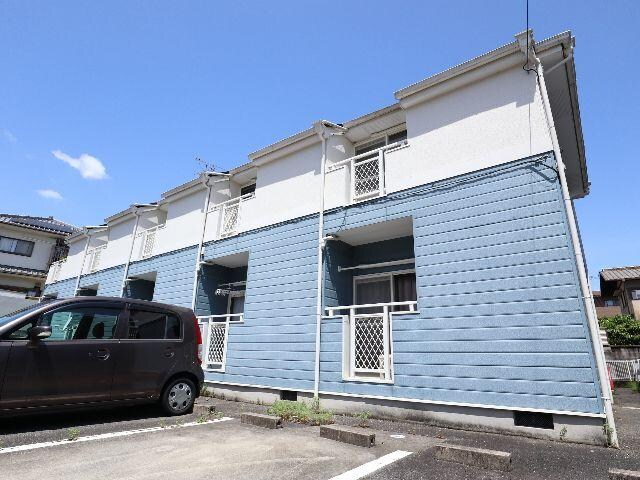 奈良県奈良市西大寺芝町２丁目の物件外観写真