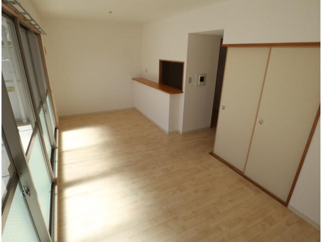 奈良県奈良市菅原町マンション 1階の物件内観写真