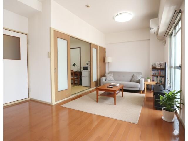 奈良県奈良市山陵町マンション 1階の物件内観写真