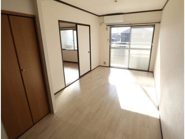 奈良県奈良市菅原町ハイツ 2階の物件内観写真