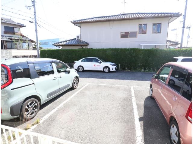 高の原駅 バス7分  神功四丁目下車：停歩7分 1階の物件内観写真