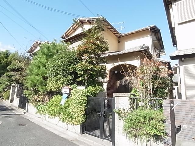 奈良県奈良市秋篠町の物件外観写真