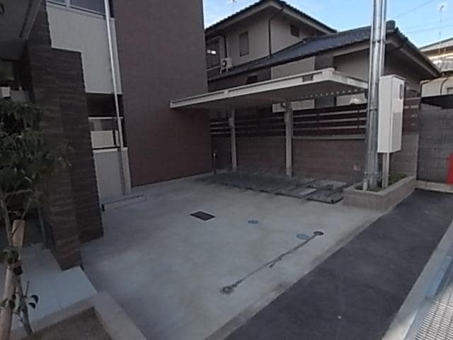 大和西大寺駅 徒歩3分 1階の物件外観写真