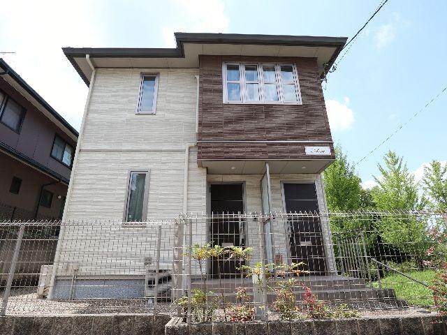 京都府相楽郡精華町桜が丘２丁目の物件外観写真