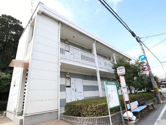 奈良県奈良市疋田町２丁目の物件外観写真