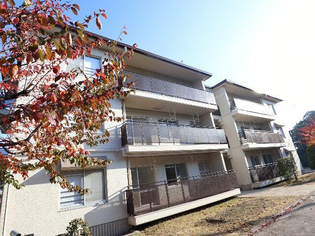 奈良県奈良市あやめ池南７丁目の物件外観写真