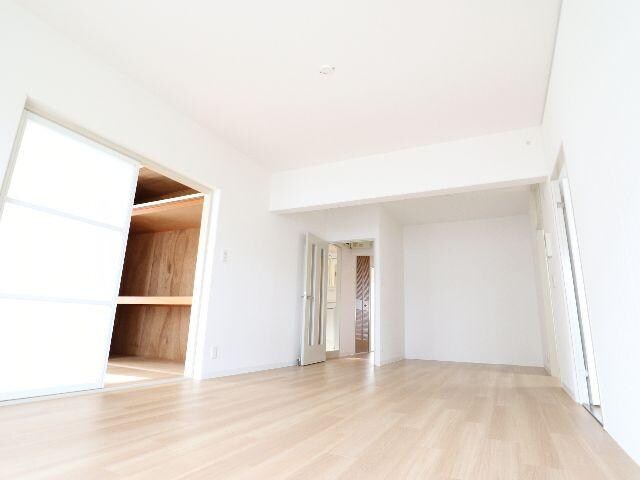 高の原駅 バス6分  左京1丁目下車：停歩2分 3階の物件内観写真