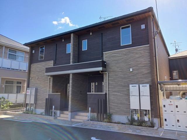 奈良県奈良市秋篠早月町の物件外観写真