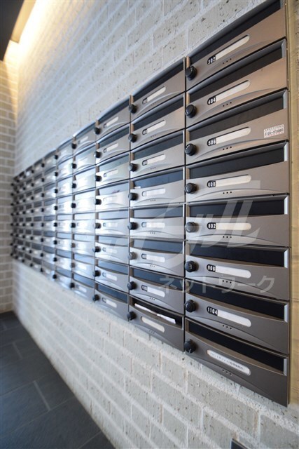 レジディア天神橋の物件外観写真