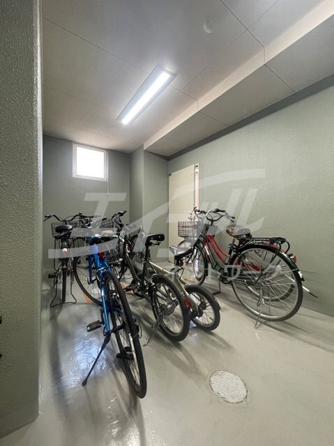 大阪謄写館ビルの物件外観写真