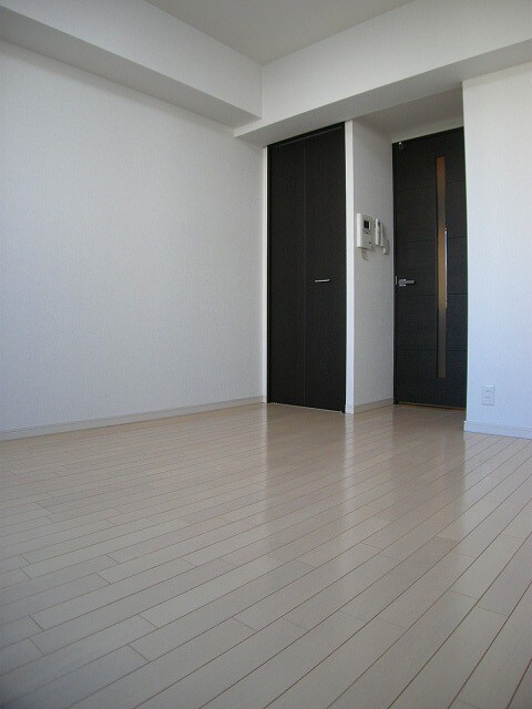 エスティメゾン京橋の物件内観写真