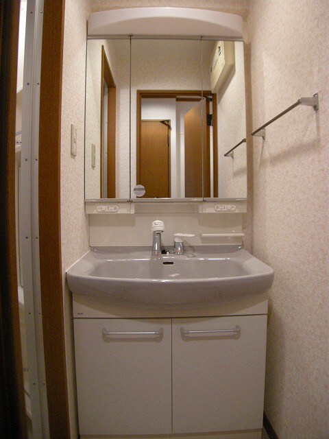 ノルデンタワー天神橋の物件内観写真