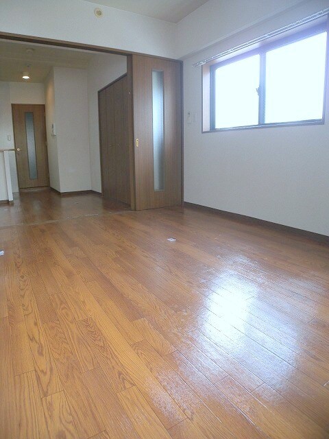 プレジオ中之島の物件内観写真