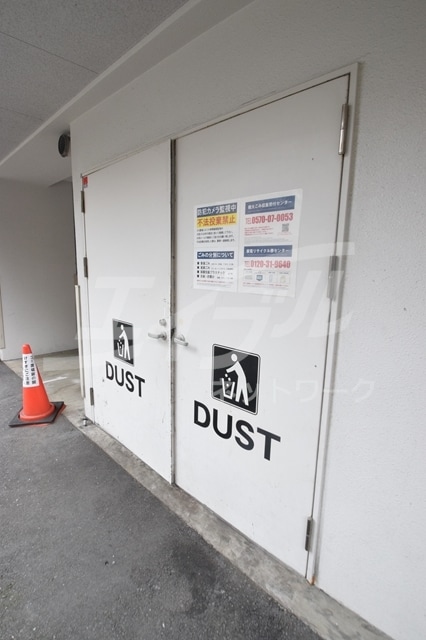 セレニテ本町グランデの物件外観写真