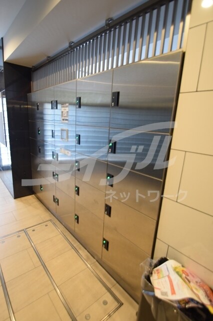 セレニテ本町グランデの物件外観写真