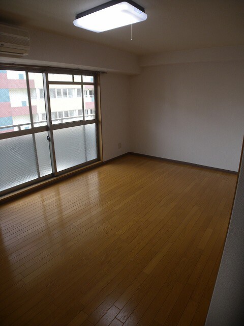 B-RISE新町の物件内観写真