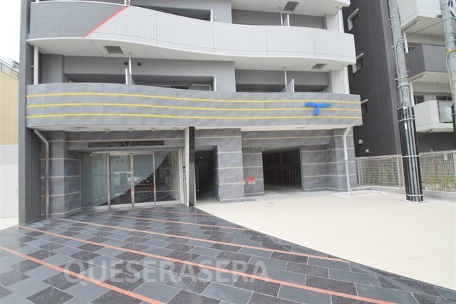 セレニテ北久宝寺の物件外観写真