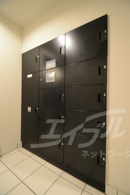 プレサンス松屋町グレースの物件外観写真