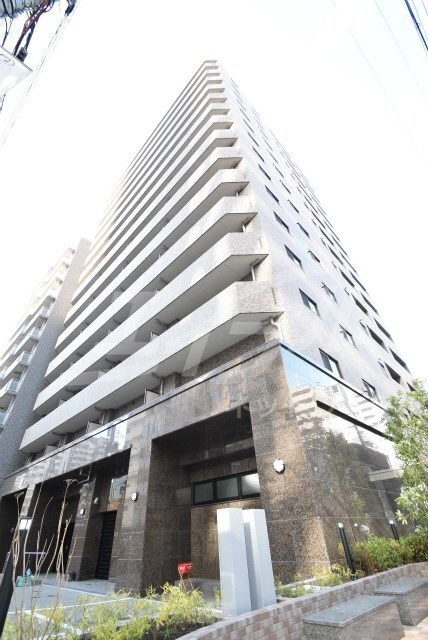 リーガル四ツ橋立売堀Ⅱの物件外観写真