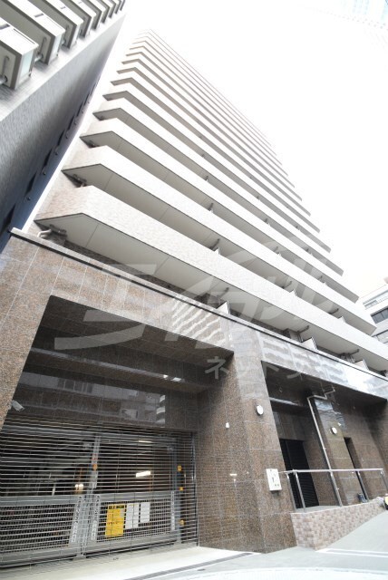 リーガル四ツ橋立売堀Ⅱの物件外観写真