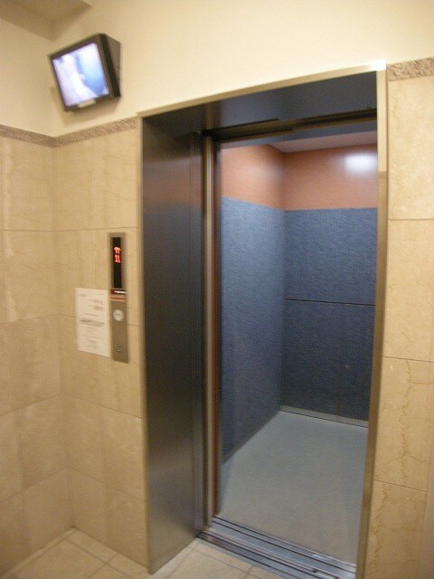 アリス・マナーガーデン谷町の物件外観写真