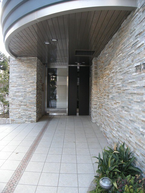 アリス・マナーガーデン谷町の物件外観写真