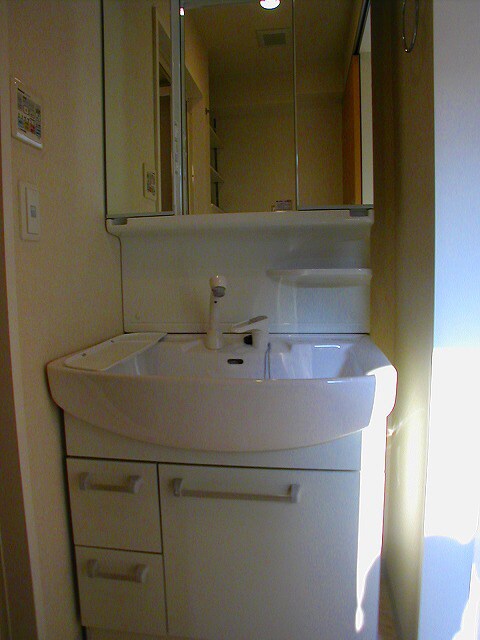 アリス・マナーガーデン谷町の物件内観写真