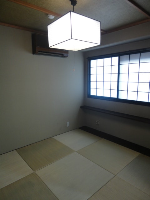 グランドールハタダの物件内観写真