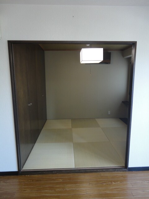 グランドールハタダの物件内観写真