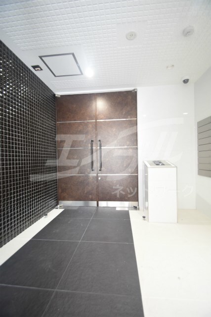 プレシャス中宮の物件外観写真