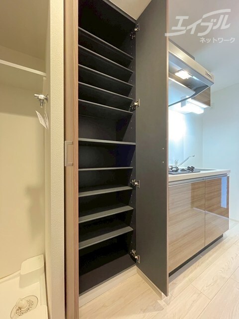 Alivis福島海老江の物件内観写真