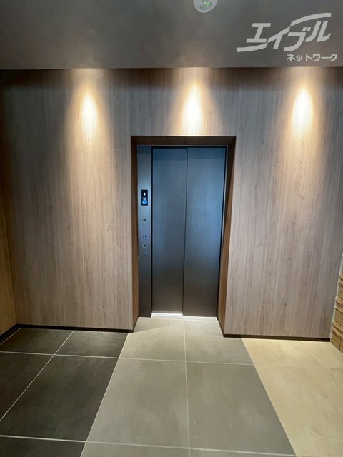 ブランシエスタ森ノ宮の物件外観写真