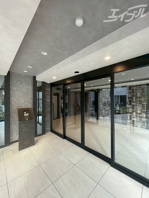 ワールドアイ大阪城EASTⅢの物件外観写真