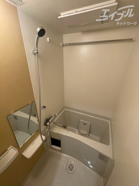 ワールドアイ大阪城EASTⅢの物件内観写真