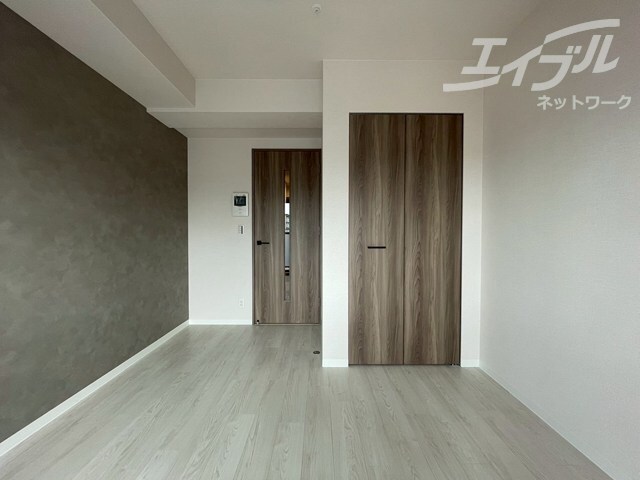 ワールドアイ大阪城EASTⅢの物件内観写真