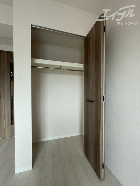 ワールドアイ大阪城EASTⅢの物件内観写真