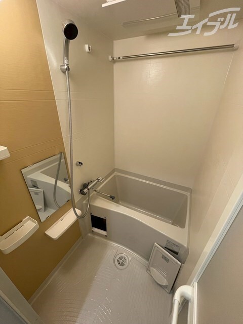 ワールドアイ大阪城EASTⅢの物件内観写真