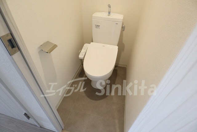 プレサンス東三国エンブレイスの物件内観写真