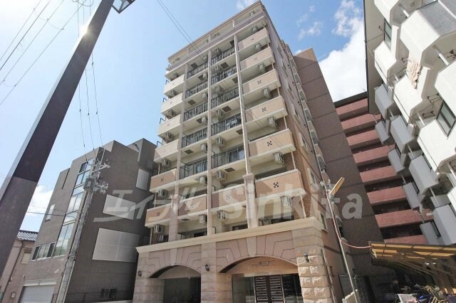 フレンシアノイエ東三国の物件外観写真