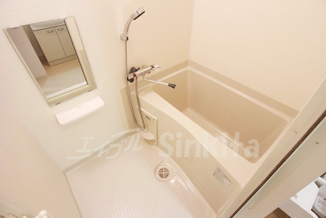 フレンシアノイエ東三国の物件内観写真