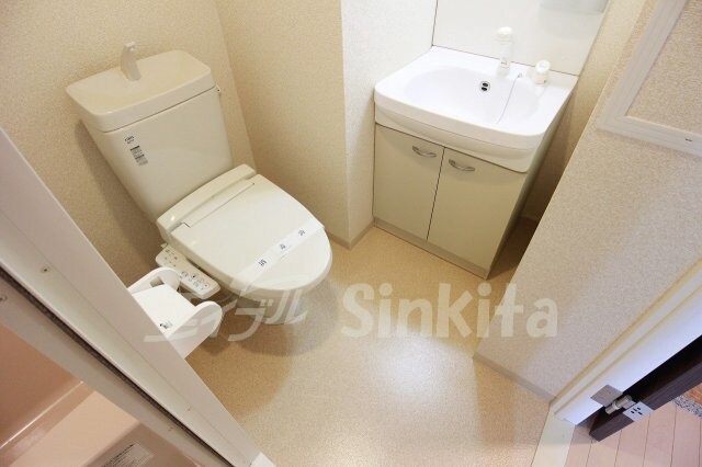 フレンシアノイエ東三国の物件内観写真