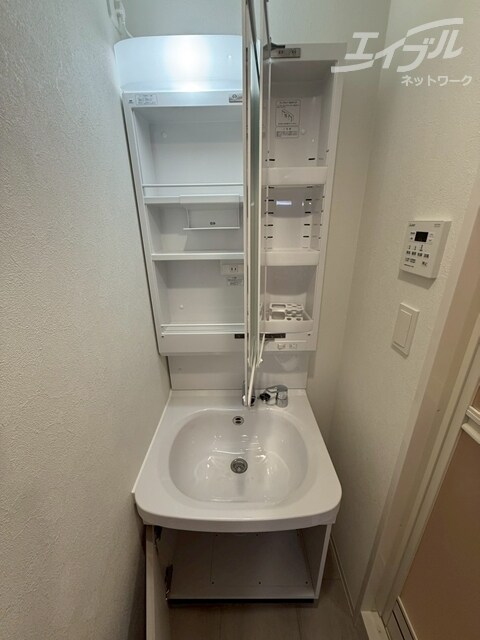 アドバンス大阪ビヤンの物件内観写真