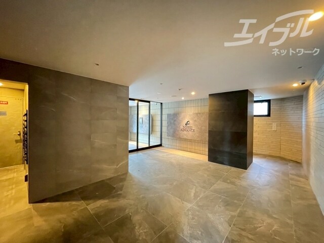 アドバンス大阪ビヤンの物件外観写真