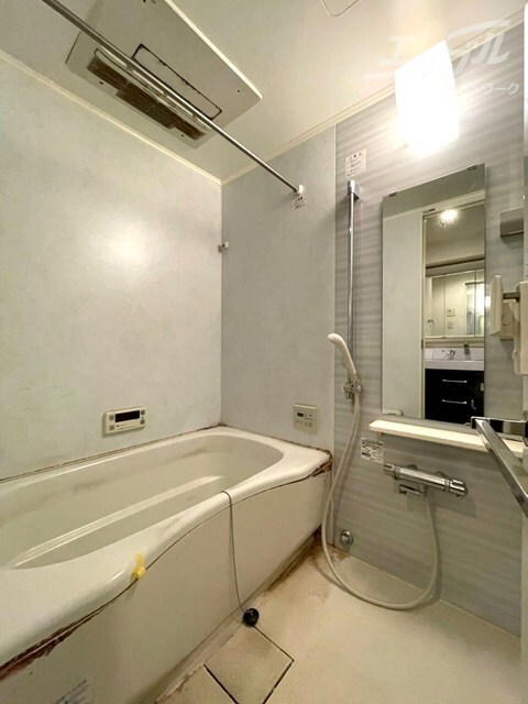 アクアスイート新大阪の物件内観写真