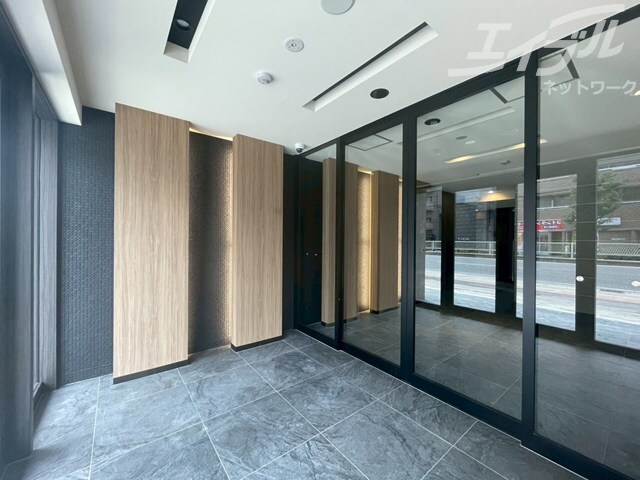 プレサンスNEO上新庄PRIMECRUISの物件外観写真