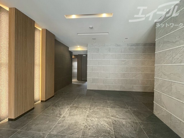 プレサンスNEO上新庄PRIMECRUISの物件外観写真