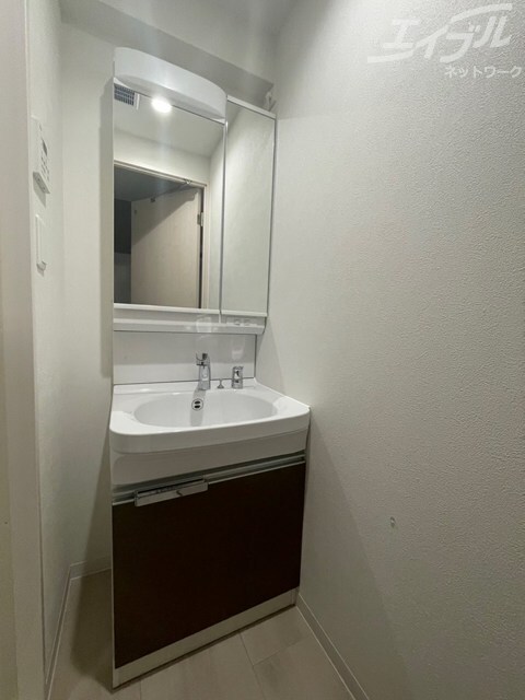 プレサンスNEO上新庄PRIMECRUISの物件内観写真