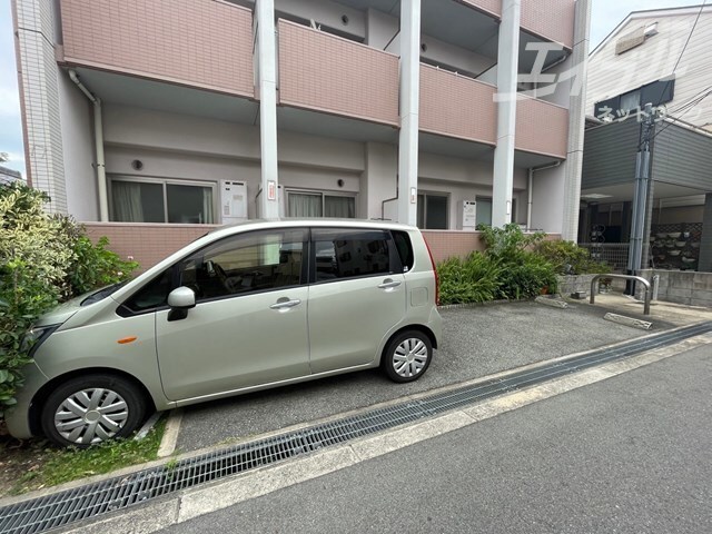 プレミアウェイブの物件外観写真