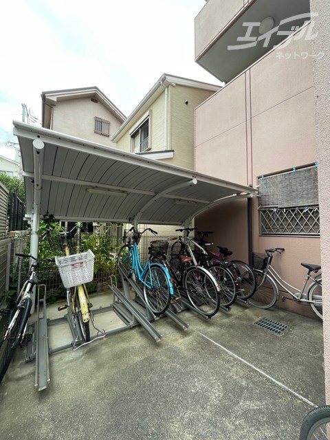 プレミアウェイブの物件外観写真