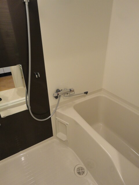 レジュールアッシュ梅田AXIAの物件内観写真